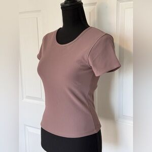 Move Theology Athletic Mauve Women's Top